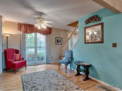 87 Forest Lake Dr, Asheville, NC 28803 - photo 7