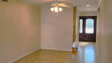 11850 Barryknoll Ln unit 3, Houston, TX 77024 - photo 6