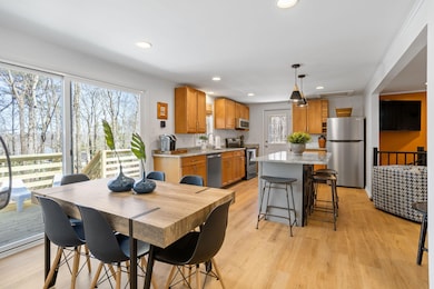 17-web-or-mls-7 Park Lane (75 of 132)
