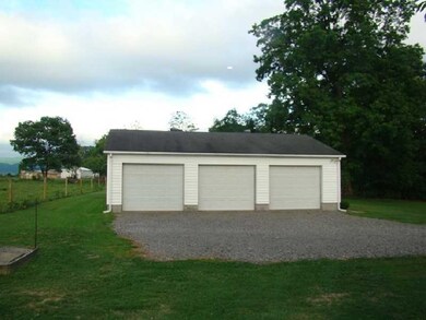 Parking Lot/Garage.