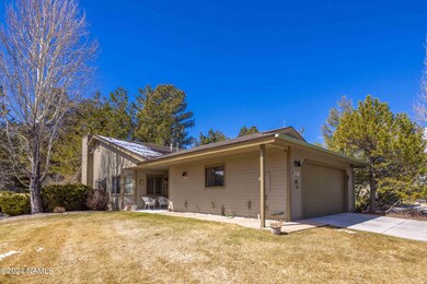 6031 E Laurel Loop 01