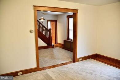 336 Madison St, Reading, PA 19607 - photo 4