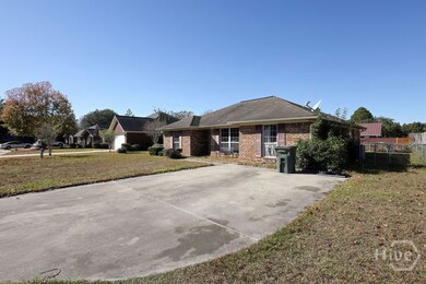 403 Lancaster Loop, Hinesville, GA 31313 - photo 6