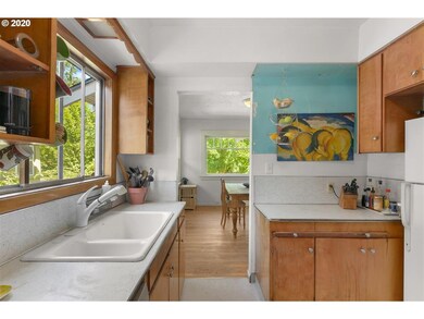 1260 N Winchell St, Portland, OR 97217 - photo 7