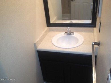 Guest Bath (2)