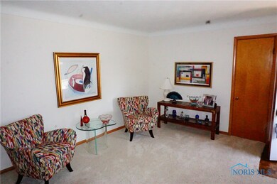 5519 E Rowland Rd, Toledo, OH 43613 - photo 4