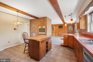 4800 Sharon Rd, Temple Hills, MD 20748 - photo 5