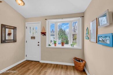 33 Warren Place, North Middletown, NJ 07748 - photo 4