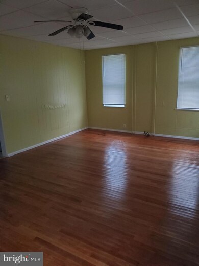 112 E Main Ave, Myerstown, PA 17067 - photo 2