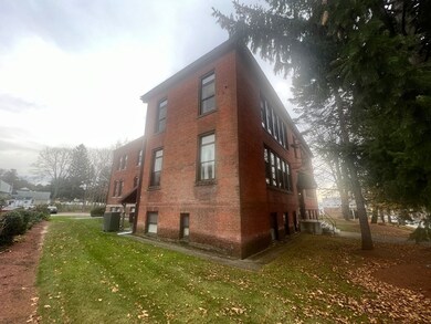 593 Main St unit 102, Leominster, MA 01453 - photo 7