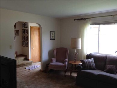 1140 Virginia Ave, Midland, PA 15059 - photo 3