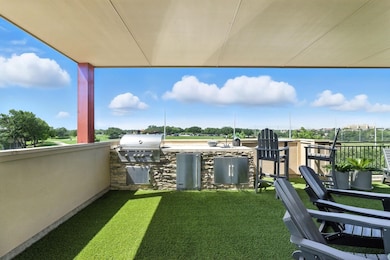 101 Decker Dr unit 301, Irving, TX 75062 - photo 3