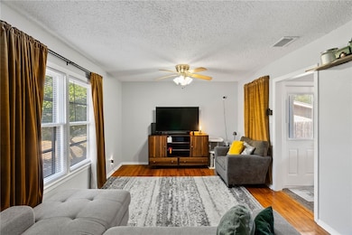 1214 Stratton Dr, Corpus Christi, TX 78412 - photo 4