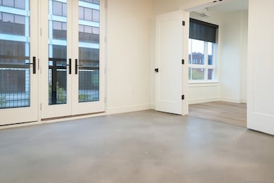 267 Main St unit 302, New Britain, CT 06051 - photo 3