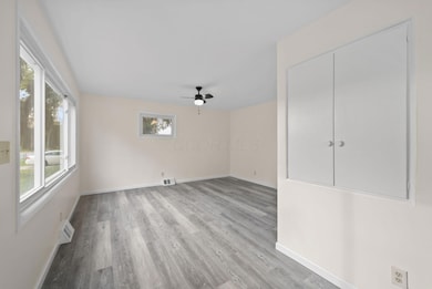 673 Roth Ave, Columbus, OH 43228 - photo 5