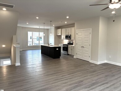 6 Pikewood Ln, Mauldin, SC 29607 - photo 5