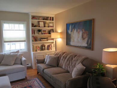 5 Heritage Way unit B, South Deerfield, MA 01373 - photo 4