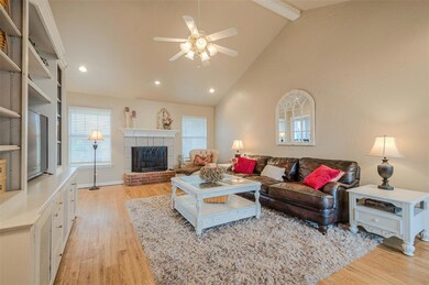 706 Dickerson Cir, Celina, TX 75009 - photo 4