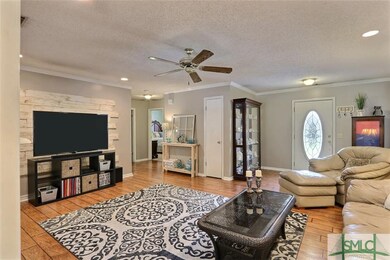 Foyer Entrance ~ Laminate Wood Flooring ~ Crown Mo