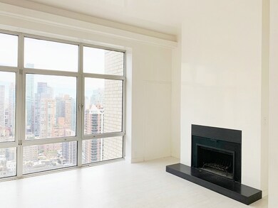 216 E 47th St unit PH, New York, NY 10017 - photo 5
