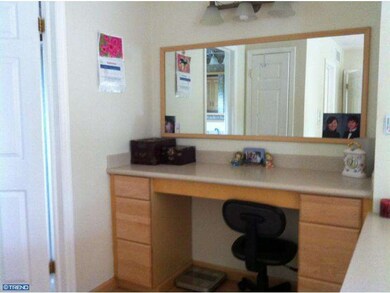 40 Eastwood Dr, Voorhees, NJ 08043 - photo 4