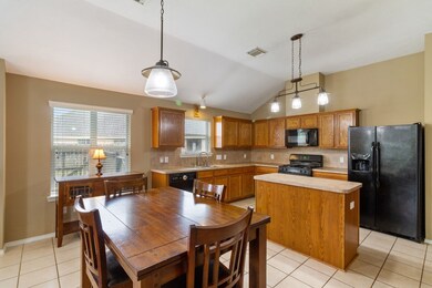 3404 Tweed Way, Pearland, TX 77584 - photo 5