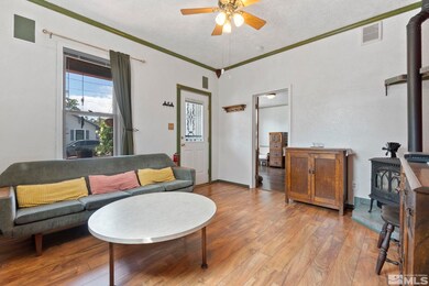 714 F St, Sparks, NV 89431 - photo 4
