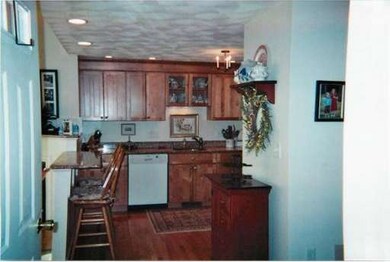 6 Lilac Ln, Haverhill, MA 01830 - photo 3