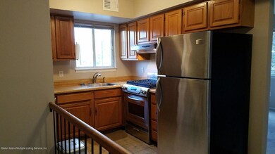 12 Franklin Ln, Staten Island, NY 10306 - photo 5