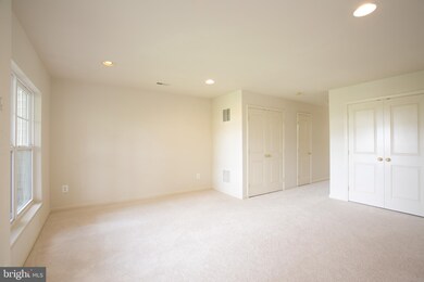 9171 Cascade Falls Dr, Bristow, VA 20136 - photo 4