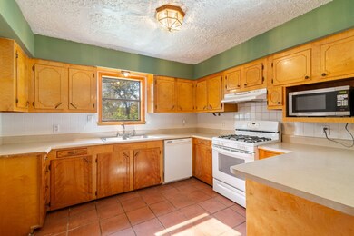 128 County Road 426, Dayton, TX 77535 - photo 3