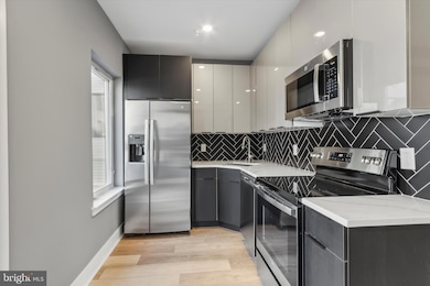 1615 Poplar St unit 3, Philadelphia, PA 19130 - photo 6