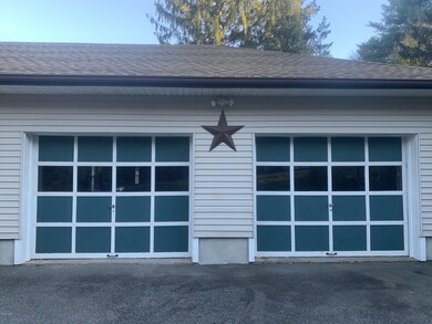 451 Woodland Ave, Hawley, PA 18428 - photo 4