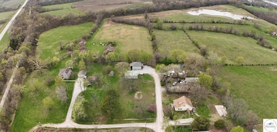 506 W 4th St, Calhoun, MO 65323 - photo 6