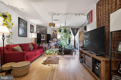 915 E Street Condo Home Unit 1214 NW, Washington, DC 20004 - photo 4