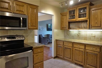 Stainless appliances included!