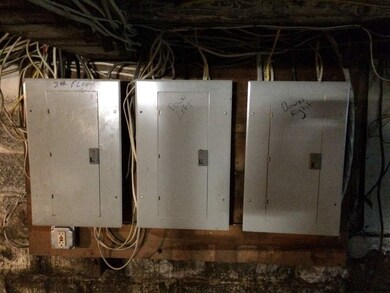 122 Spring St, Albany, NY 12203 - photo 7