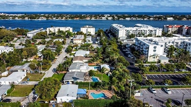 110 Sterns St, Lantana, FL 33462 - photo 3