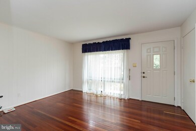 177 Martin Dr, Manassas Park, VA 20111 - photo 3