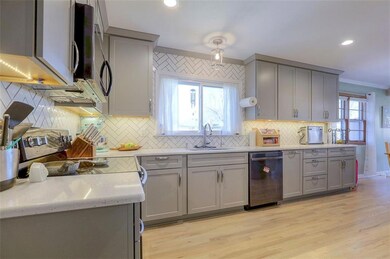 6114 Noland Rd, Shawnee, KS 66216 - photo 4