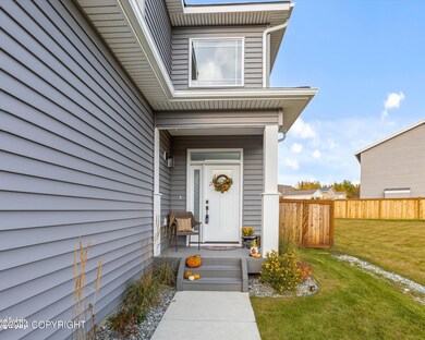 06-Front Exterior_IMG_0955_SSW