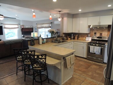 Open Kitchen