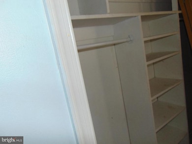 16 Berkshire Ln, Willingboro, NJ 08046 - photo 6