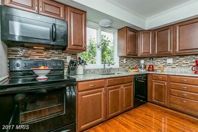 3986 Robin Hood Way, Sykesville, MD 21784 - photo 6