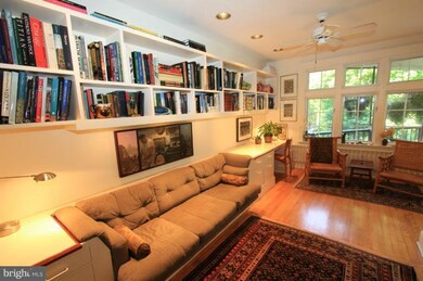 333 Tuscany Rd, Baltimore, MD 21210 - photo 2