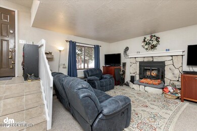 03-Living Room 20230228-DW-0353-Edit