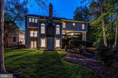 3304 Willow Glen Dr, Herndon, VA 20171 - photo 2