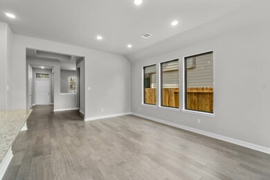 9323 Blackwell Orchard Ln, the Woodlands, TX 77375 - photo 5