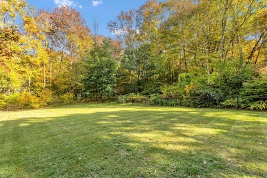 123 Mountainview Rd, East Longmeadow, MA 01028 - photo 6