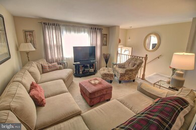 1126 Circle Dr, Halethorpe, MD 21227 - photo 4